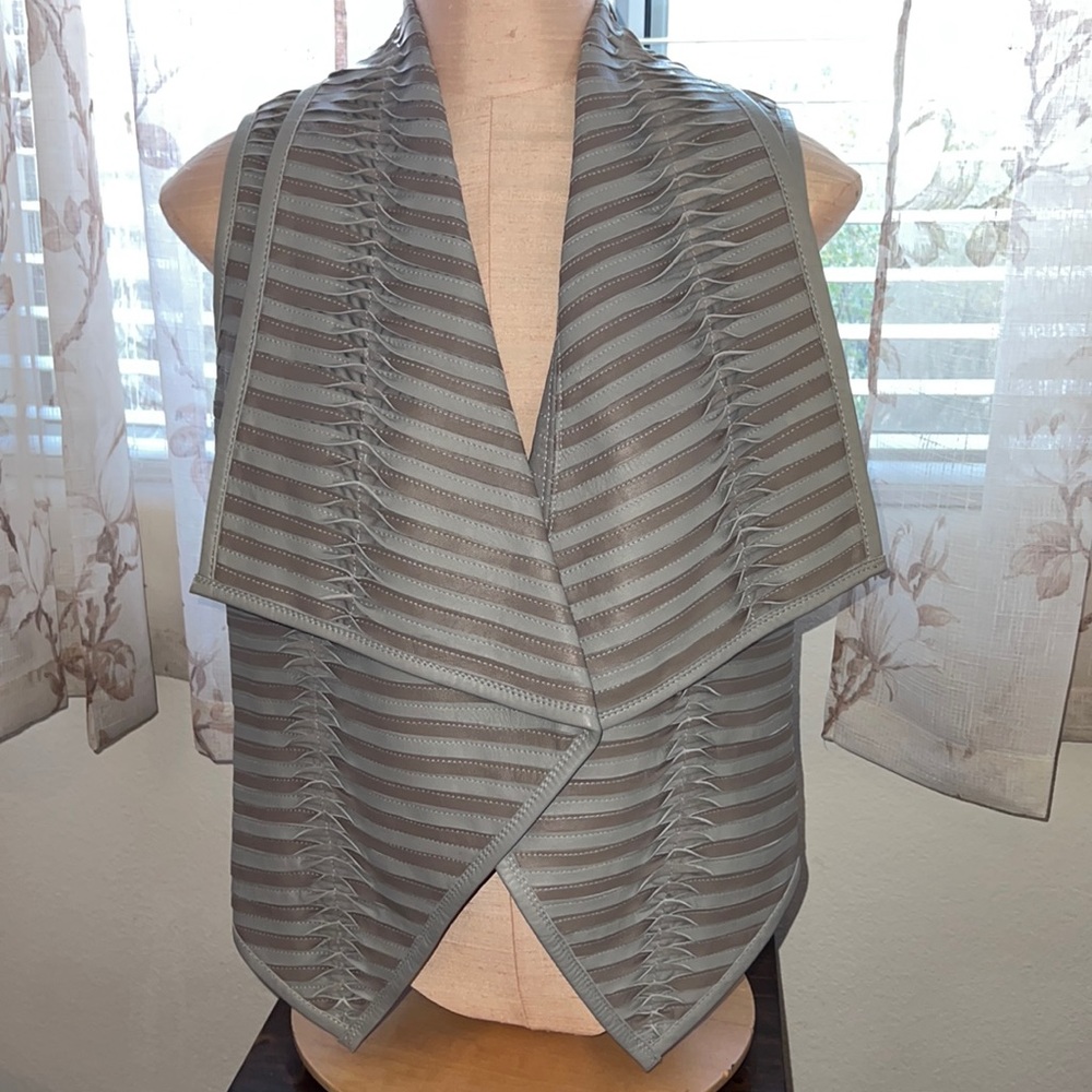 NEW!  GILI Taupe/Gray Pieced Leather Vest with hook & eye closure